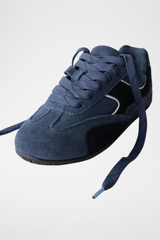 Sapatilhas em nobuck- Azul-marinho