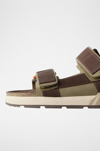 Sandálias - Castanho