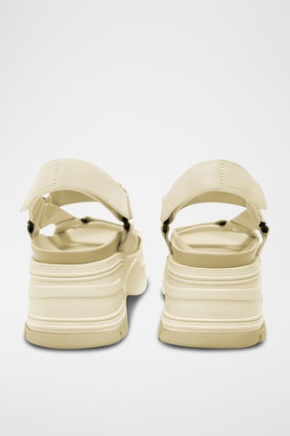 Sandálias com plataforma- Cru