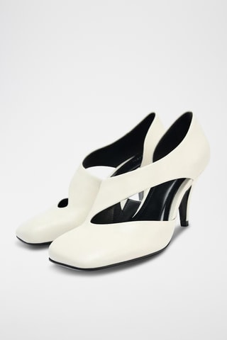 Sapatos de salto em couro - Cru