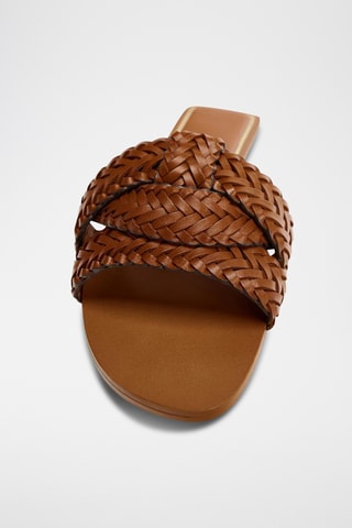 Mules em couro - Camel