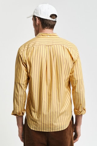 Camisa regular - Amarelo
