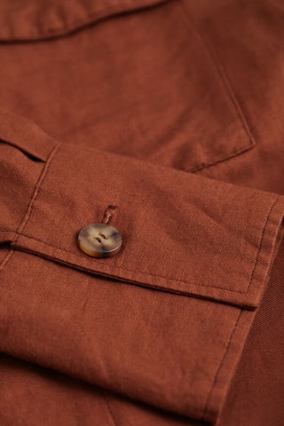 Sobrecamisa relaxed em linho - Castanho