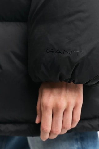 Blusão com capuz - Preto