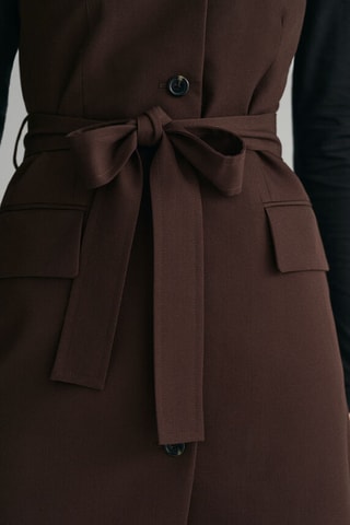 Vestido regular em lã sem mangas - Castanho