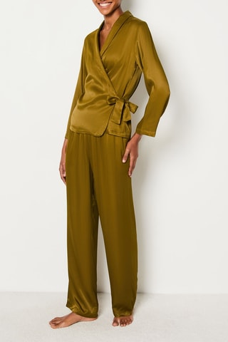 Top  - Modern Graphic -  Kaki