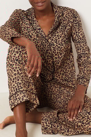 Chemisier de pyjama Leop Satin  - Drop 4 -  Noir et marron