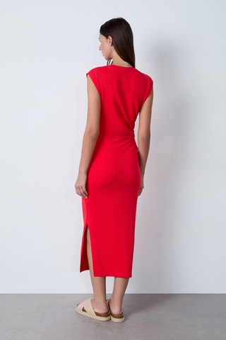 Robe midi On The Guest Liste - Fuchsia