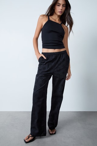 Pantalon en broderie anglaise Essentiel - Noir