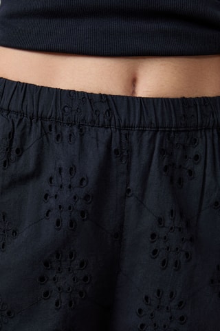 Pantalon en broderie anglaise Essentiel - Noir