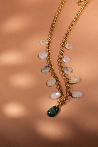 Collana - Cristallo di rocca, prehnite e rubino zoisite