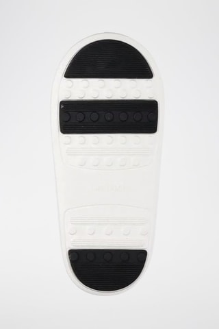 Botas Park icon - Crema