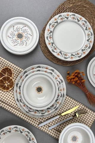 Vajilla de porcelana - 24 piezas