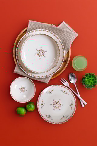 Vajilla de porcelana - 24 piezas