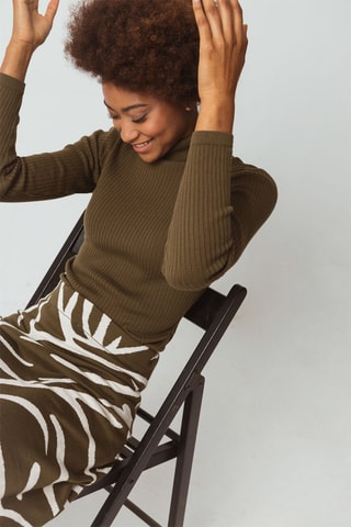 Saia estilo patinadora em algodão biológico - Caqui - Branco e verde