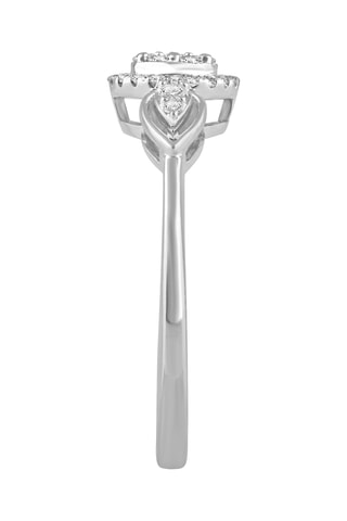 Bague - Or blanc et diamants