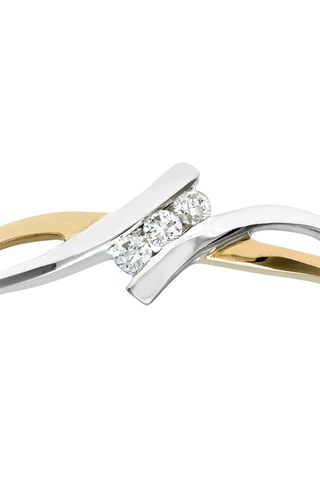 Bague  - Or blanc, or jaune et diamants