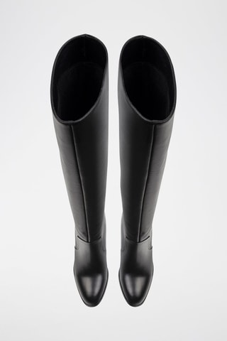 Botas em couro - Preto