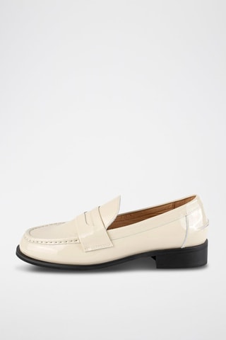 Mocassins em couro envernizado Good Advice - Nude