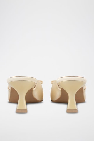 Mules de salto em cetim Sophie - Cru