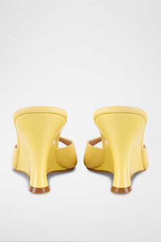 Leren Muiltjes met Sleehak On the Top of the World - Geel 