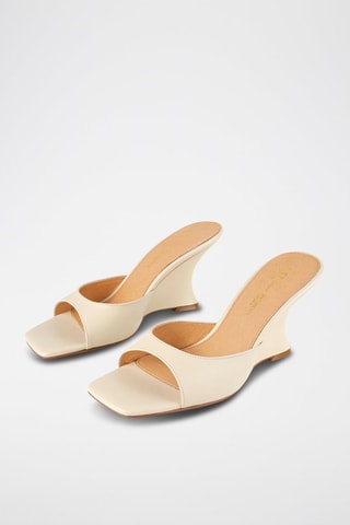 Leren Muiltjes met Sleehak On the Top of the World - Nude 