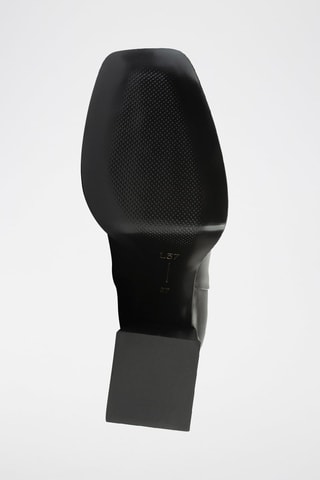 Botins em couro Throught the Night - Preto