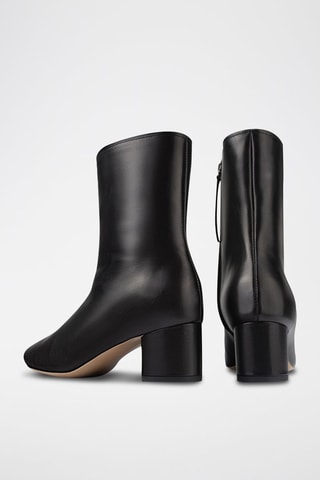 Botins em couro Simple One - Preto