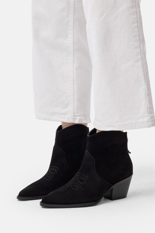 Nubuck Enkellaarzen Itsnts - Zwart