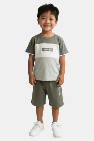 T-shirts e calções - Verde