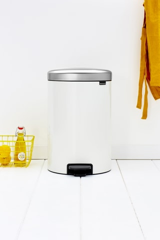 Pattumiera a pedale Newlcon - 20 l - Bianco