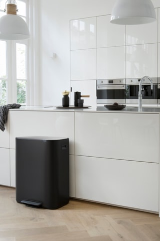 Poubelle à pédale Brabantia Bo Pedal Bin - 30 l - Noir