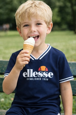 Camiseta y short - Azul marino