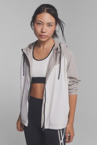 Coupe-vent à capuche - Gris et blanc