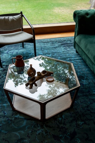 Table basse en noyer Sita - 80 x 92,5 x 34 cm