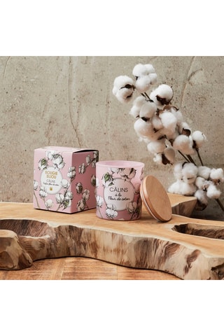 Vela natural - Flor de algodón y ropa limpia