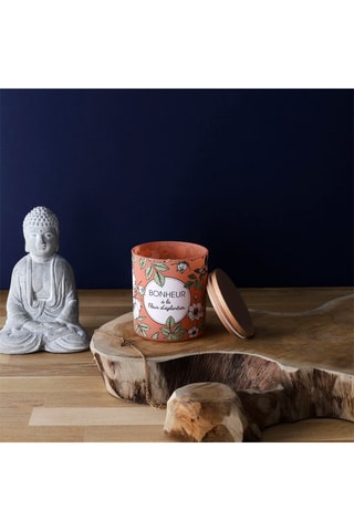 Vela natural - Flor de escaramujo y ropa limpia