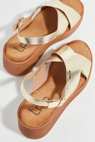 Sandálias com cunha Irencia - Dourado