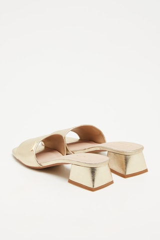 Mules de salto Frieda Dourado