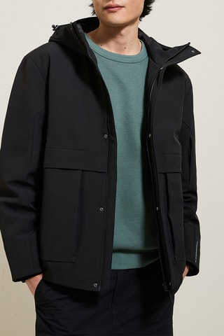 Parca com capuz - Preto