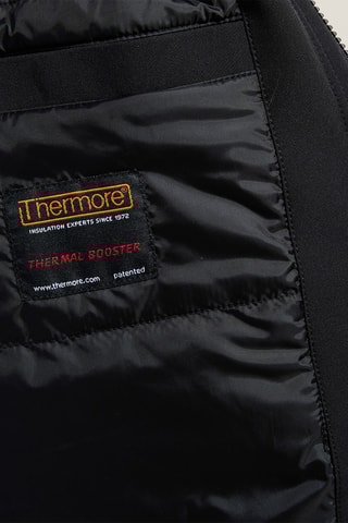 Parca com capuz - Preto