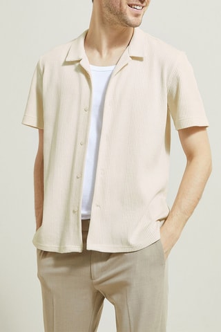 Camisa regular - Cru