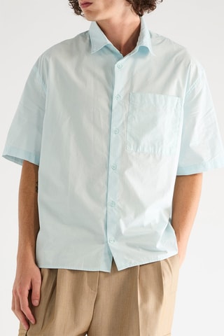 Camisa regular - Azul-celeste
