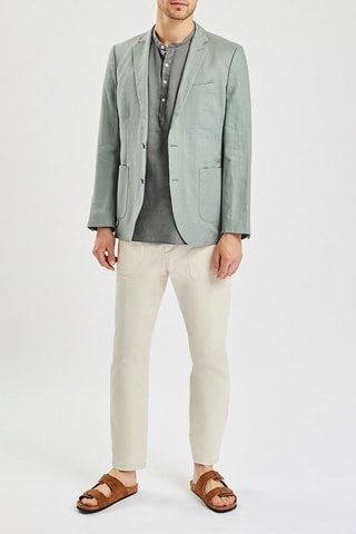 Camisa regular em linho - Cinzento-claro