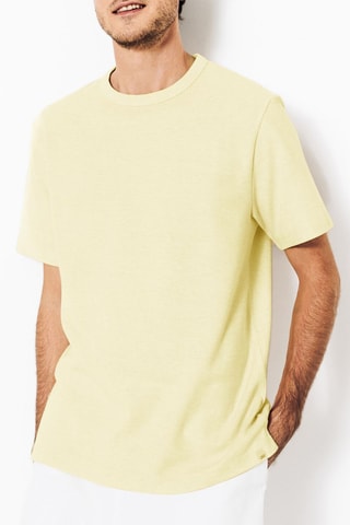 T-shirt regular em algodão biológico - Amarelo