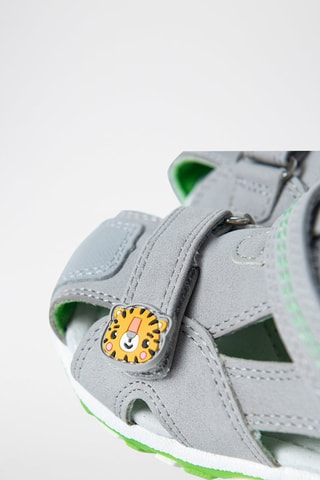 Salomés Cinzento-claro