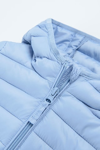 Anorak con capucha - Celeste