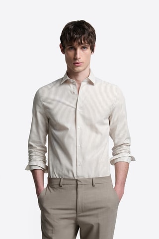 Camisa slim fit de lino - Beige