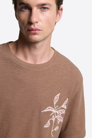 T-shirt regular - Marrone