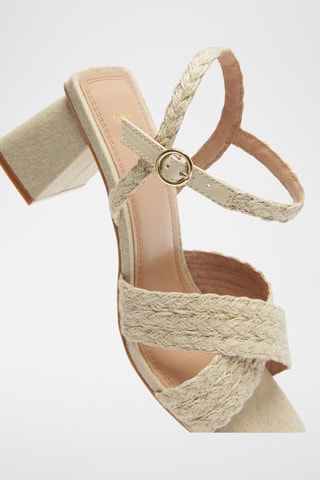 Sandales à talons - Beige